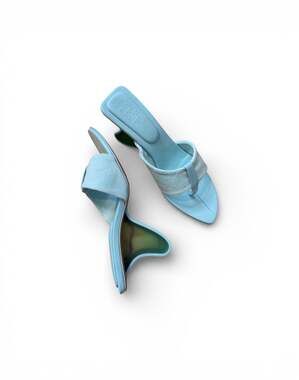 Surf Fin Heeled Sandal - Baby Blue